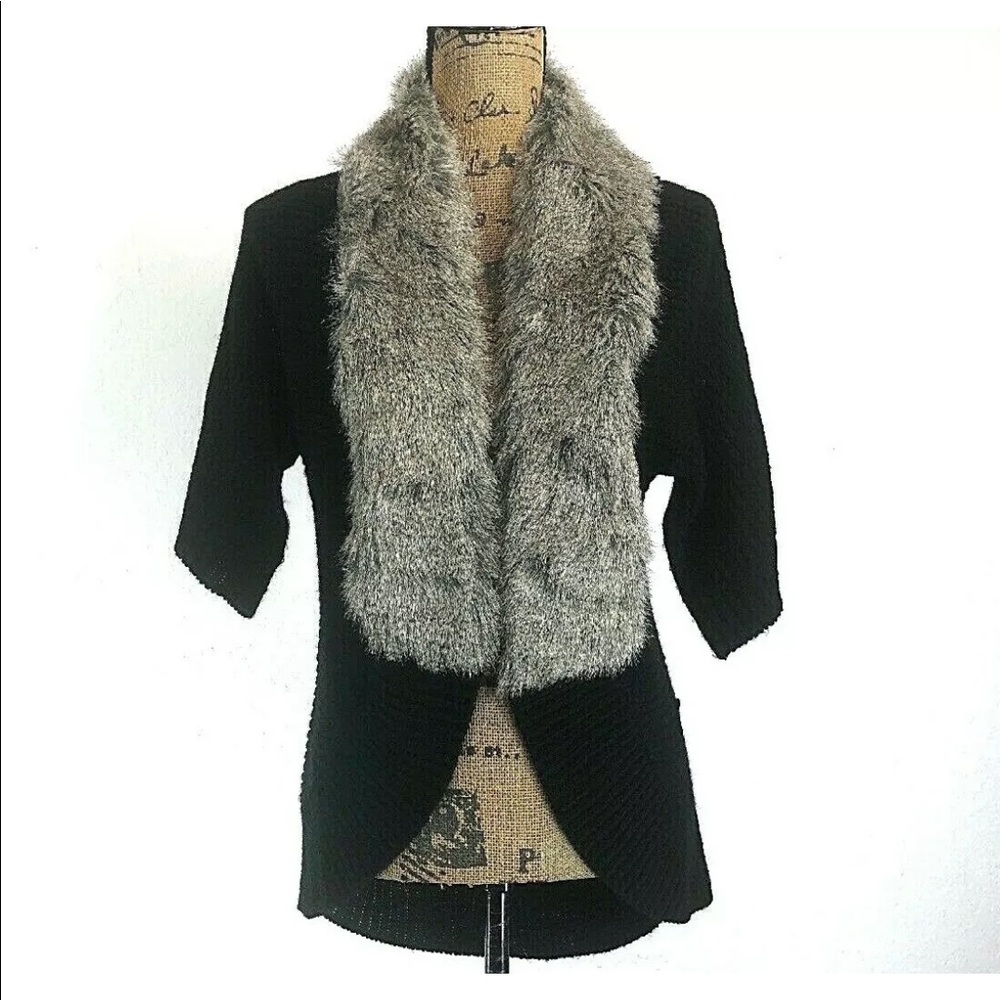 NWT BCBG Max Azria Cardigan Sweater Sm Black Faux‎ Fur Collar Short Sl NWT $157